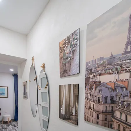 Arco De Blanco Apartment *